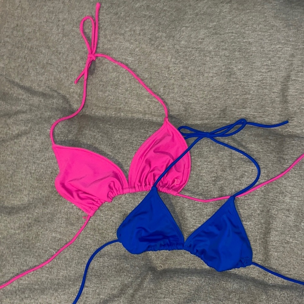 Adjustable swimsuit tops (set of 2)